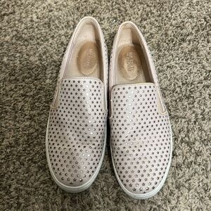 MK STAR SLIP ON SNEAKER